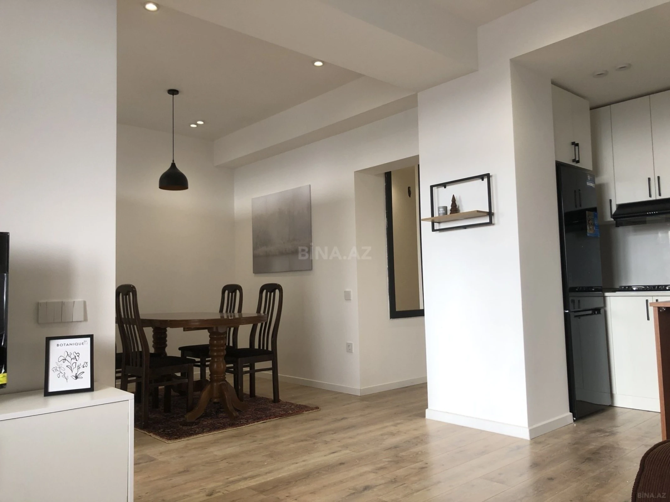 Kirayə verilir 1 otaqlı mənzil 65 m²