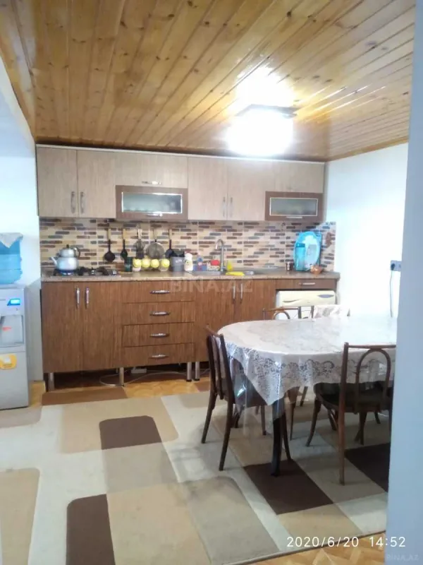 Satılır 5 otaqlı həyət evi 165 m²