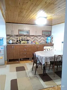 Satılır 5 otaqlı həyət evi 165 m²