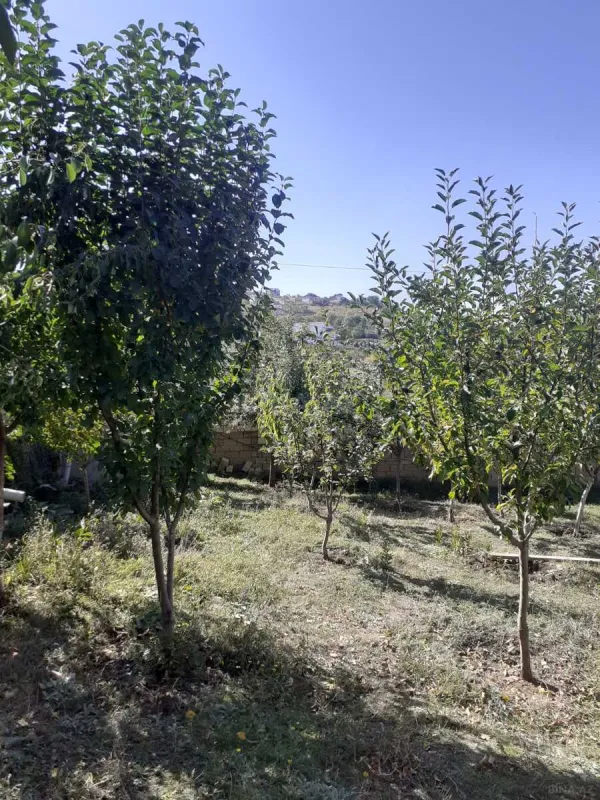 Satılır 5 otaqlı həyət evi 165 m²