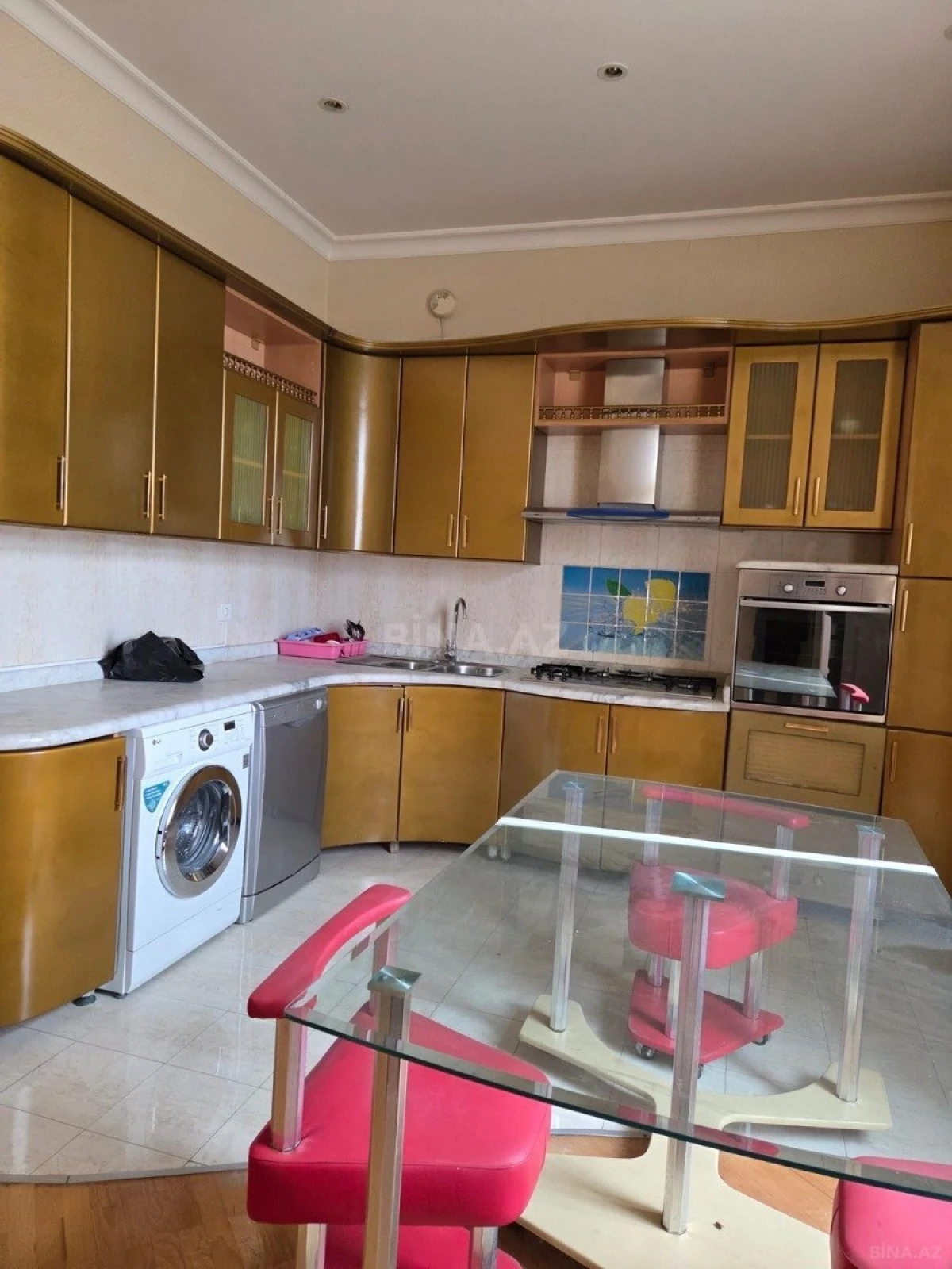 Kirayə verilir 5 otaqlı həyət evi 450 m²