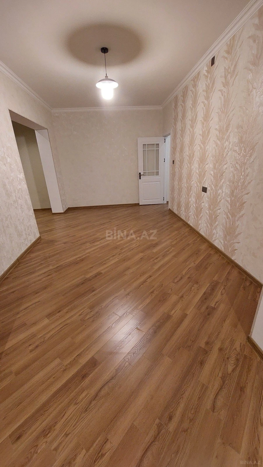 Satılır 2 otaqlı mənzil 70 m²