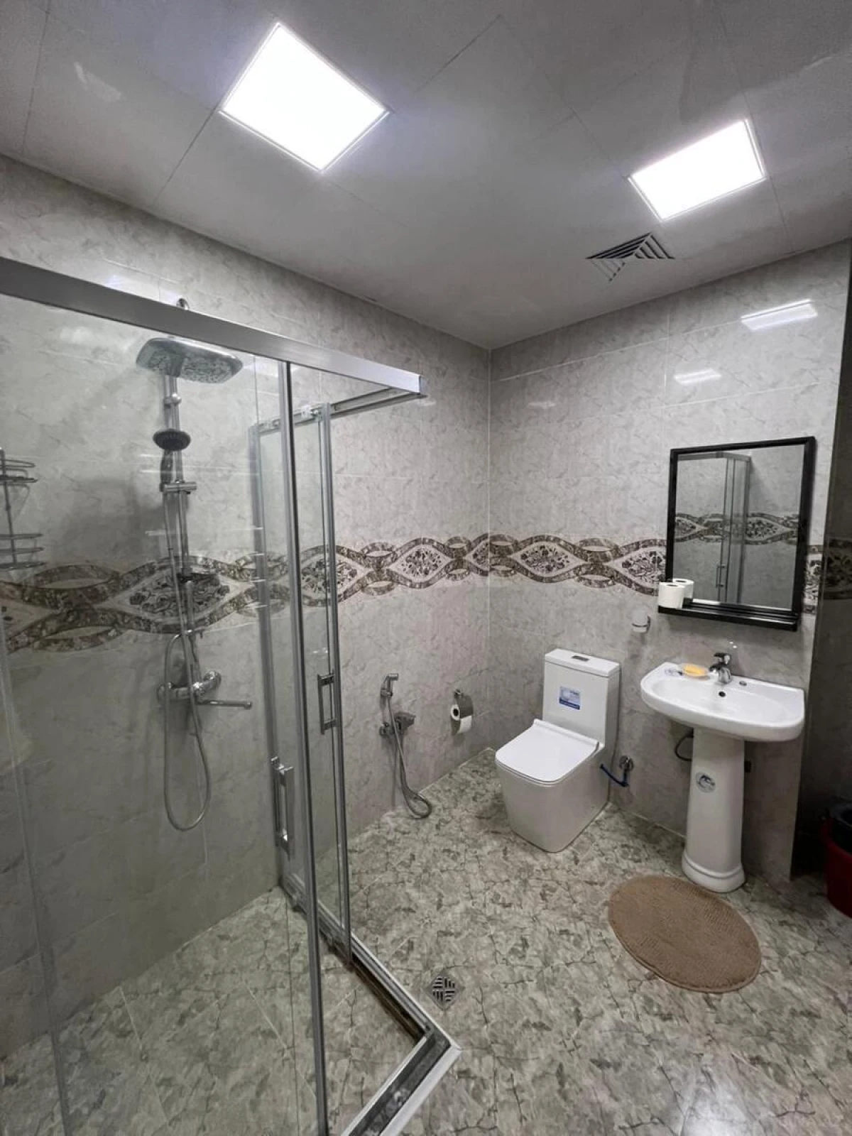 Kirayə verilir 2 otaqlı mənzil 55 m²