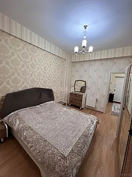 Kirayə verilir 2 otaqlı mənzil 55 m²