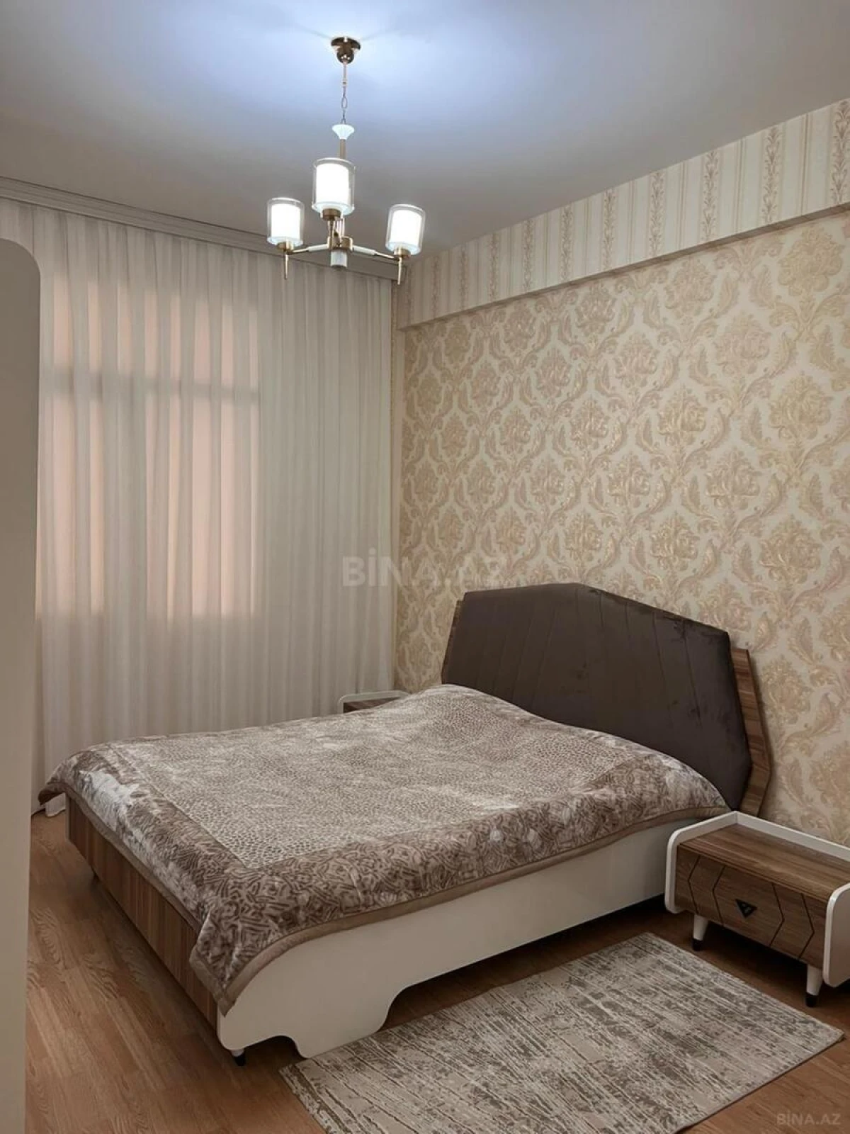 Kirayə verilir 2 otaqlı mənzil 55 m²