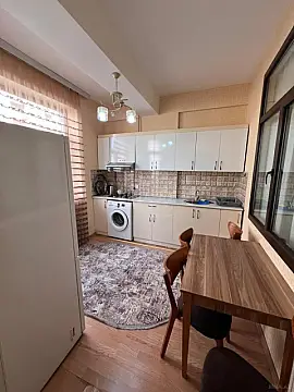 Kirayə verilir 2 otaqlı mənzil 55 m²