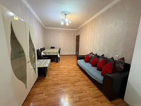 Kirayə verilir 3 otaqlı mənzil 85 m²