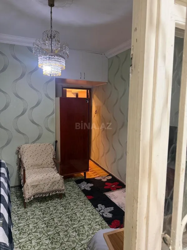 Satılır 4 otaqlı mənzil 80 m²