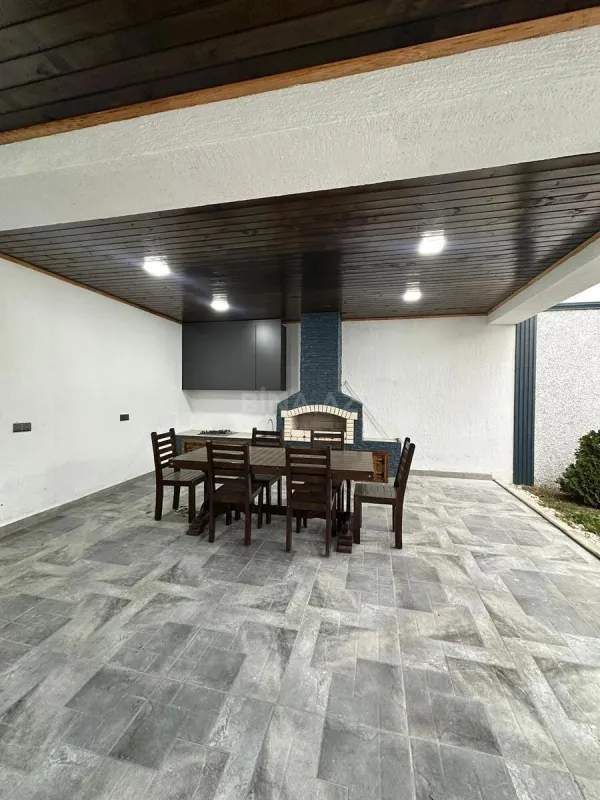 Satılır 4 otaqlı həyət evi 150 m²
