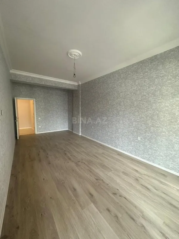 Satılır 2 otaqlı mənzil 64 m²