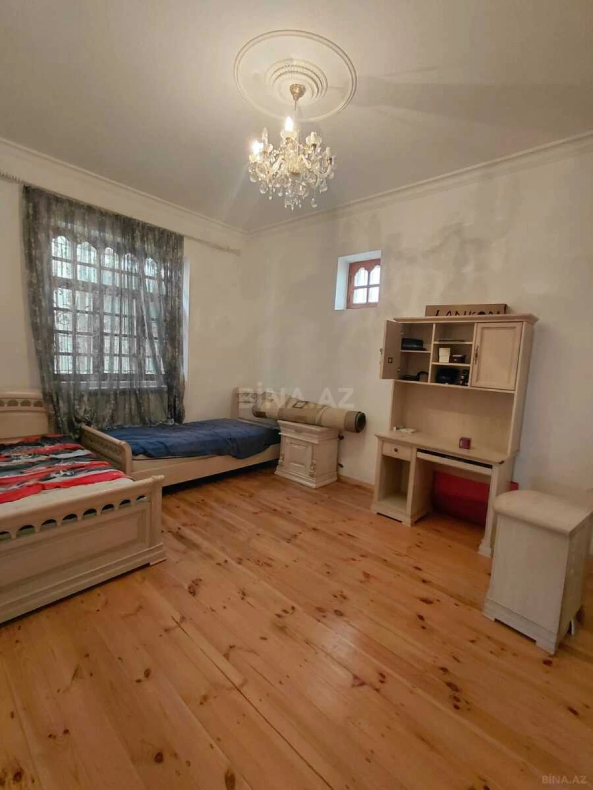 Satılır 4 otaqlı həyət evi 220 m²