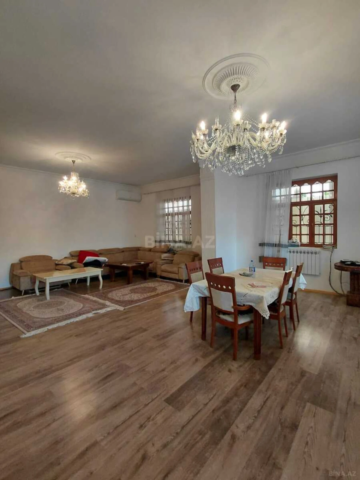 Satılır 4 otaqlı həyət evi 220 m²