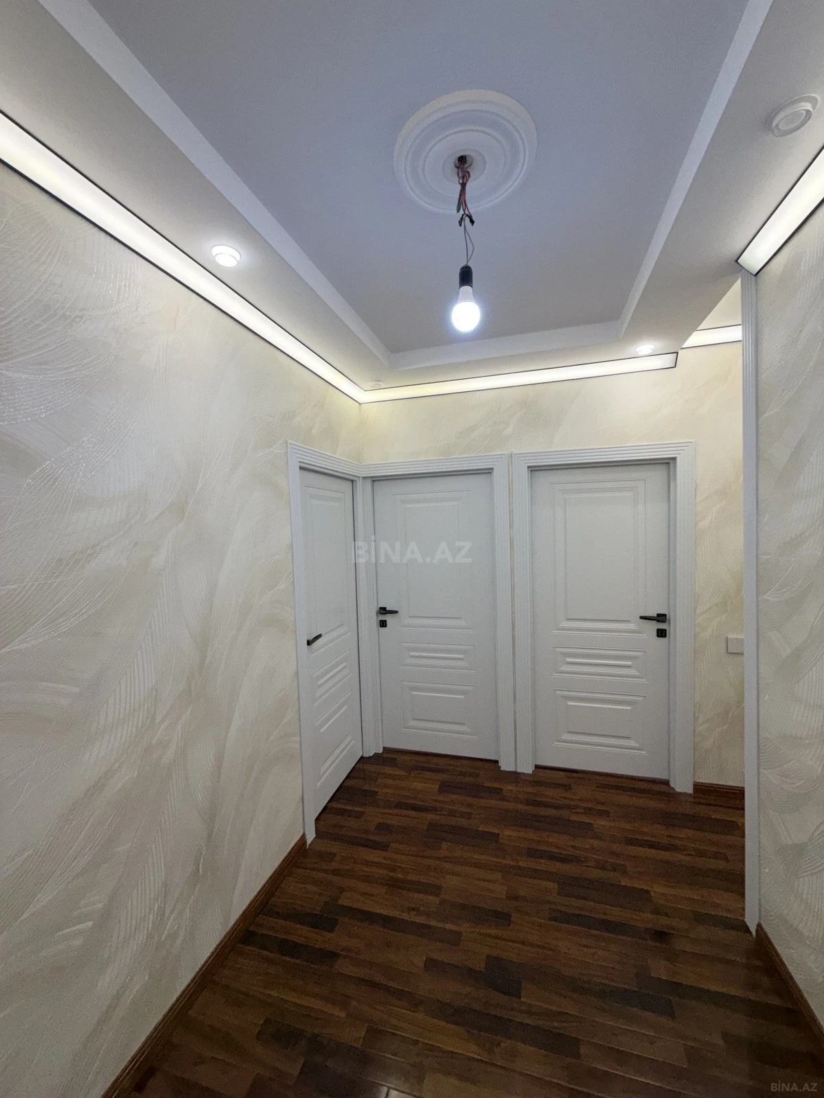 Satılır 3 otaqlı mənzil 72 m²