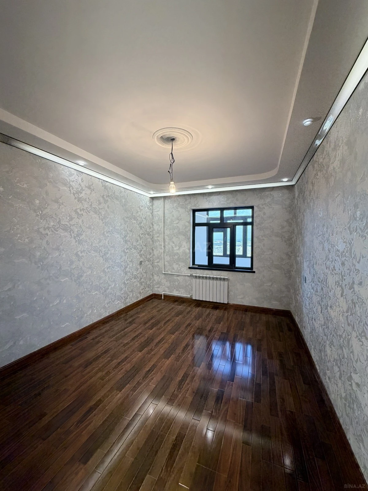 Satılır 3 otaqlı mənzil 72 m²