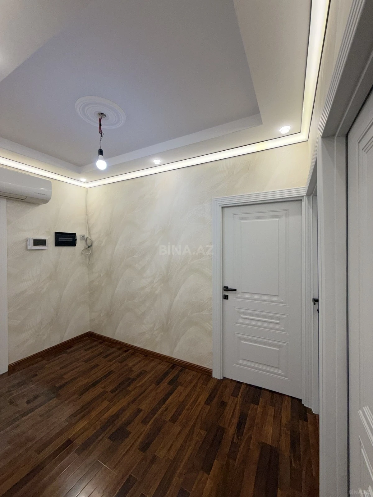 Satılır 3 otaqlı mənzil 72 m²