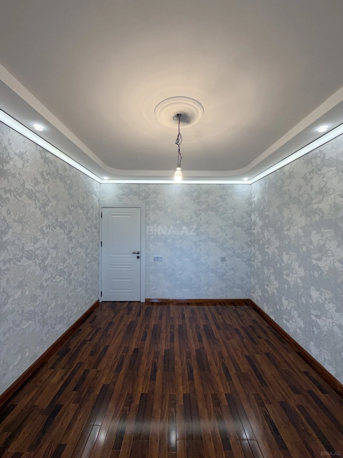 Satılır 3 otaqlı mənzil 72 m²