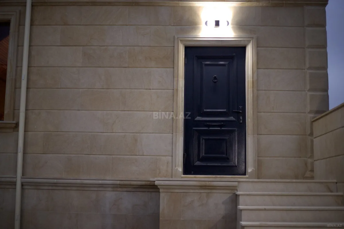 Satılır 4 otaqlı həyət evi 180 m²