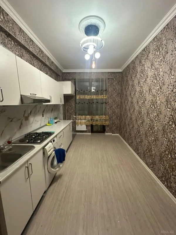Kirayə verilir 2 otaqlı mənzil 65 m²