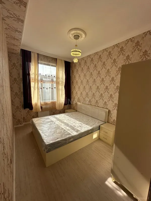 Kirayə verilir 2 otaqlı mənzil 65 m²
