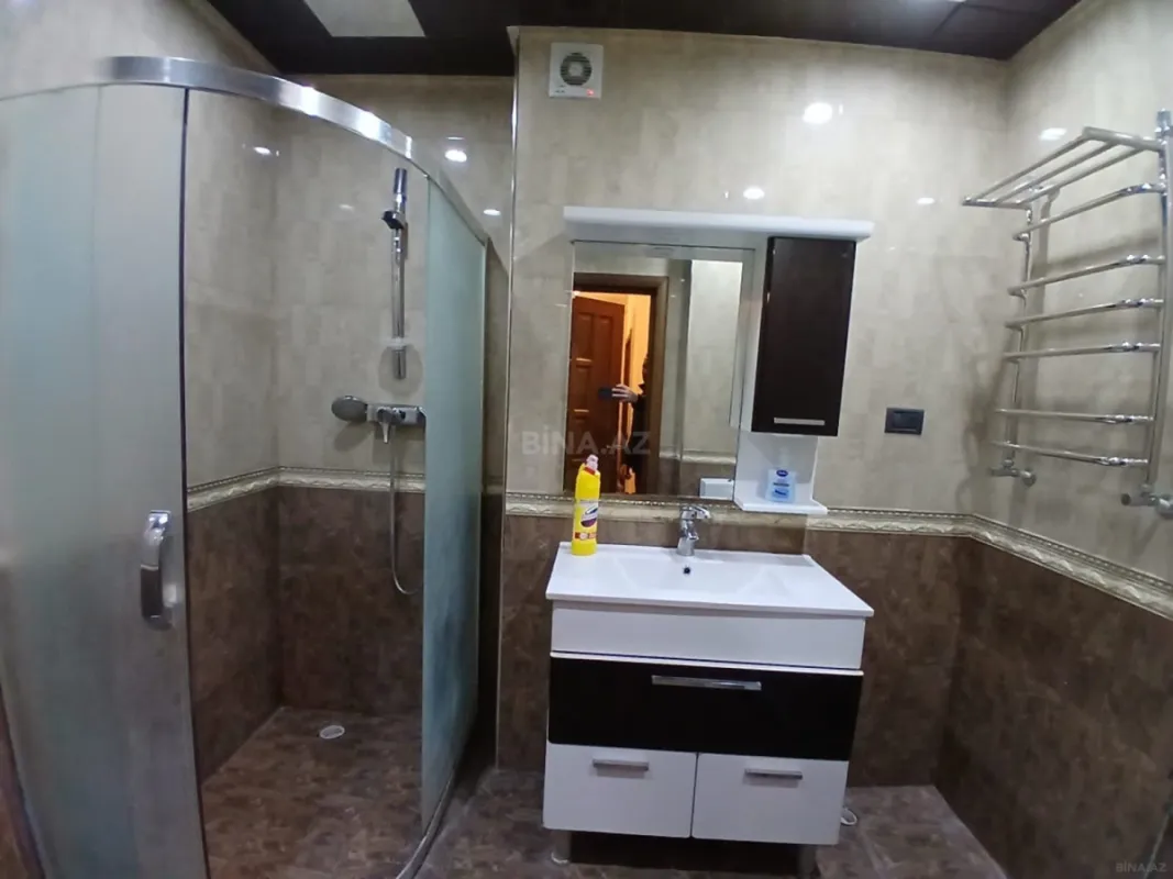 Satılır 3 otaqlı mənzil 106 m²