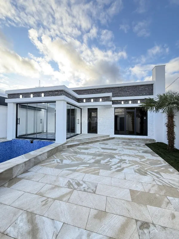 Satılır 4 otaqlı həyət evi 150 m²