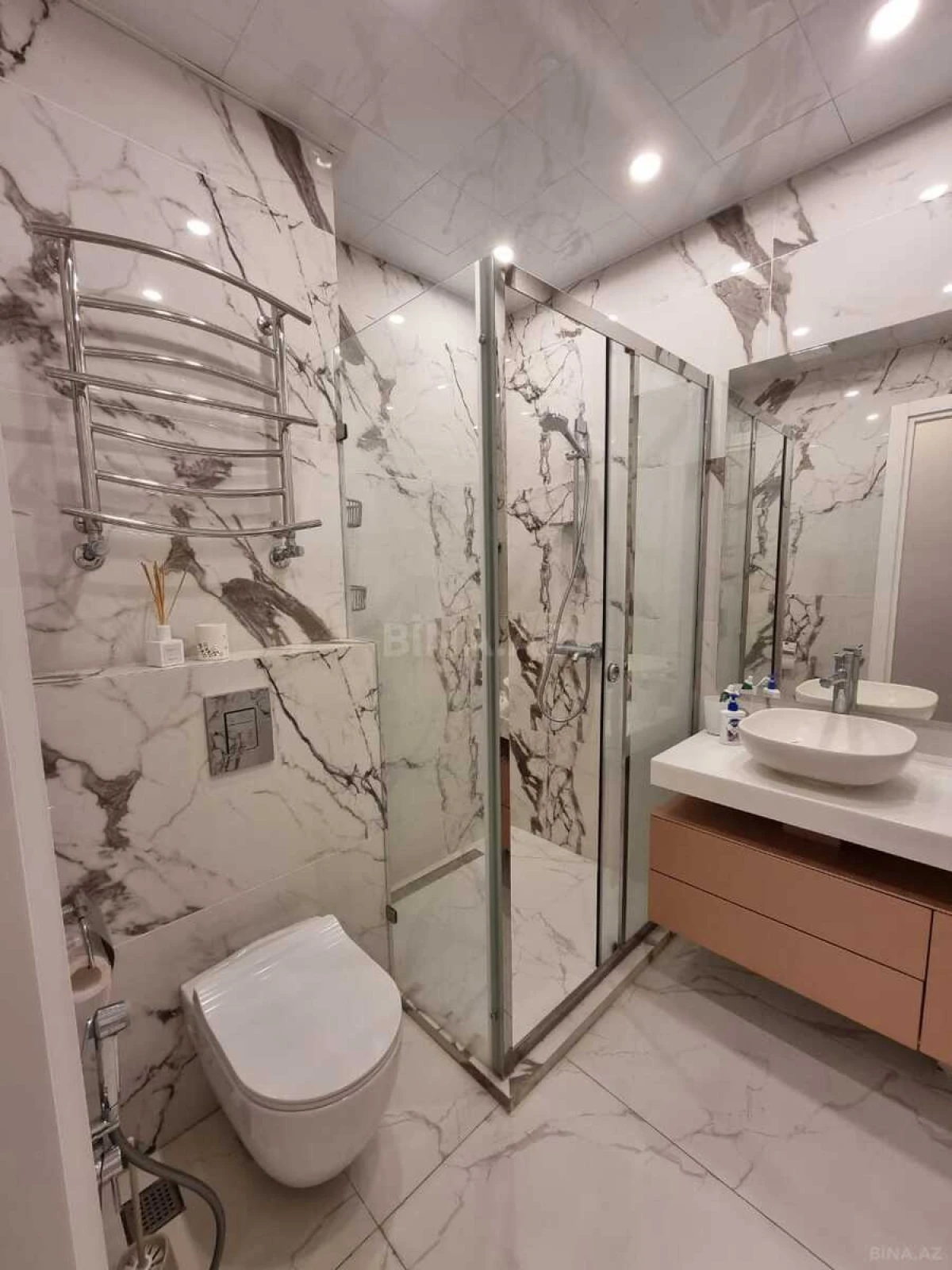 Kirayə verilir 3 otaqlı mənzil 95 m²