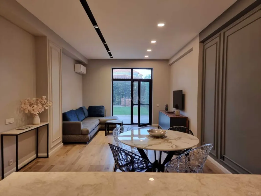 Kirayə verilir 3 otaqlı mənzil 95 m²