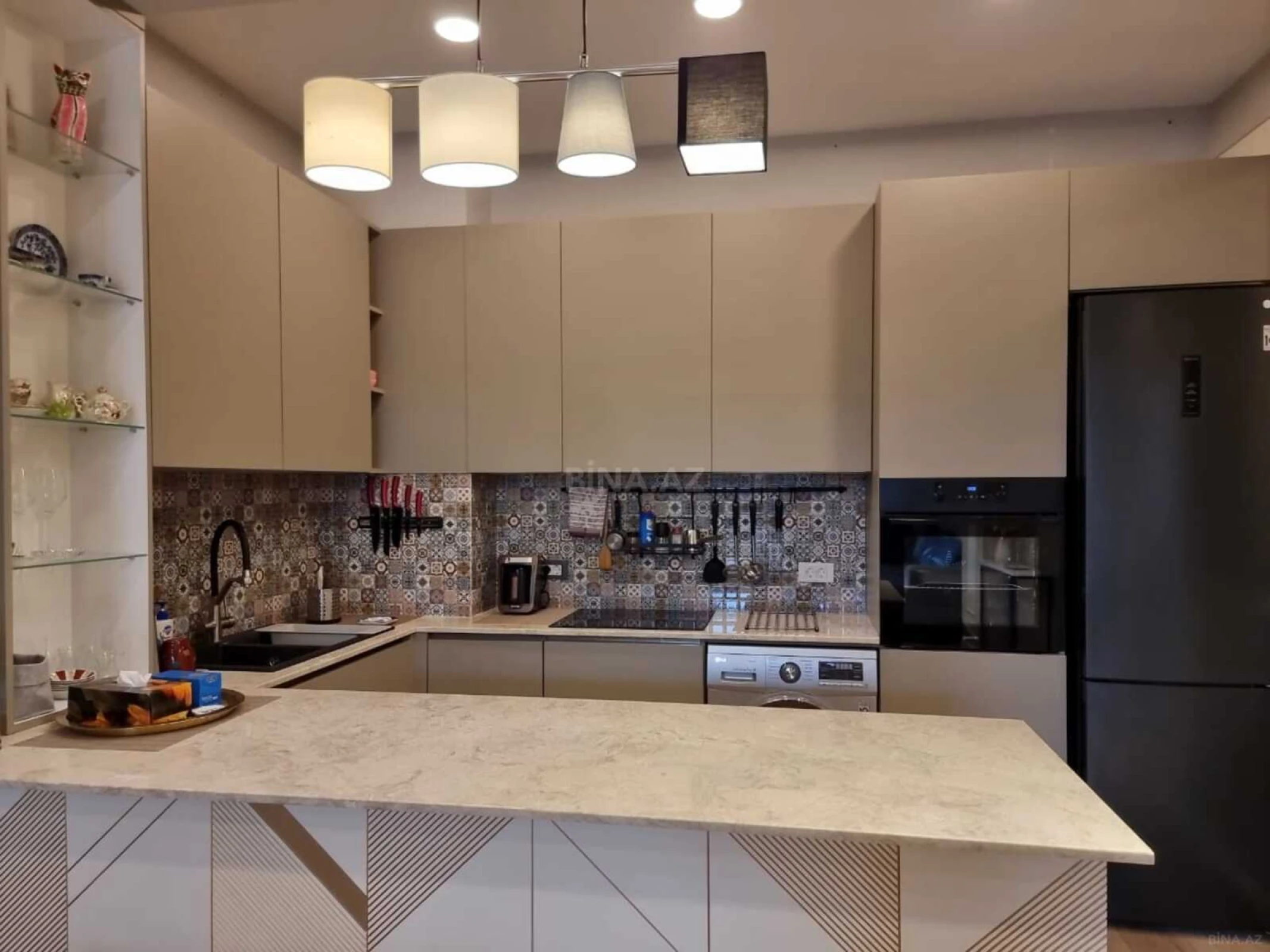 Kirayə verilir 3 otaqlı mənzil 95 m²