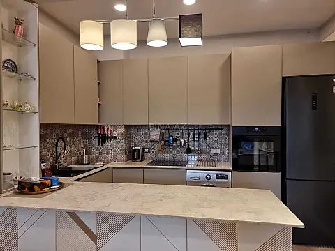 Kirayə verilir 3 otaqlı mənzil 95 m²