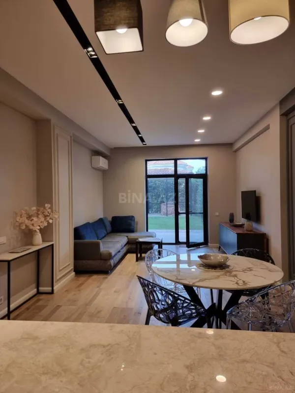 Kirayə verilir 3 otaqlı mənzil 95 m²