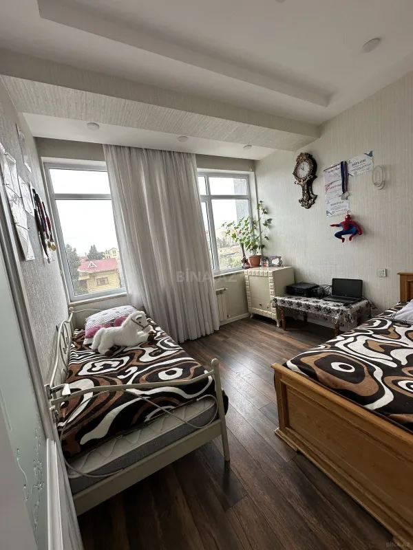 Satılır 2 otaqlı mənzil 89 m²