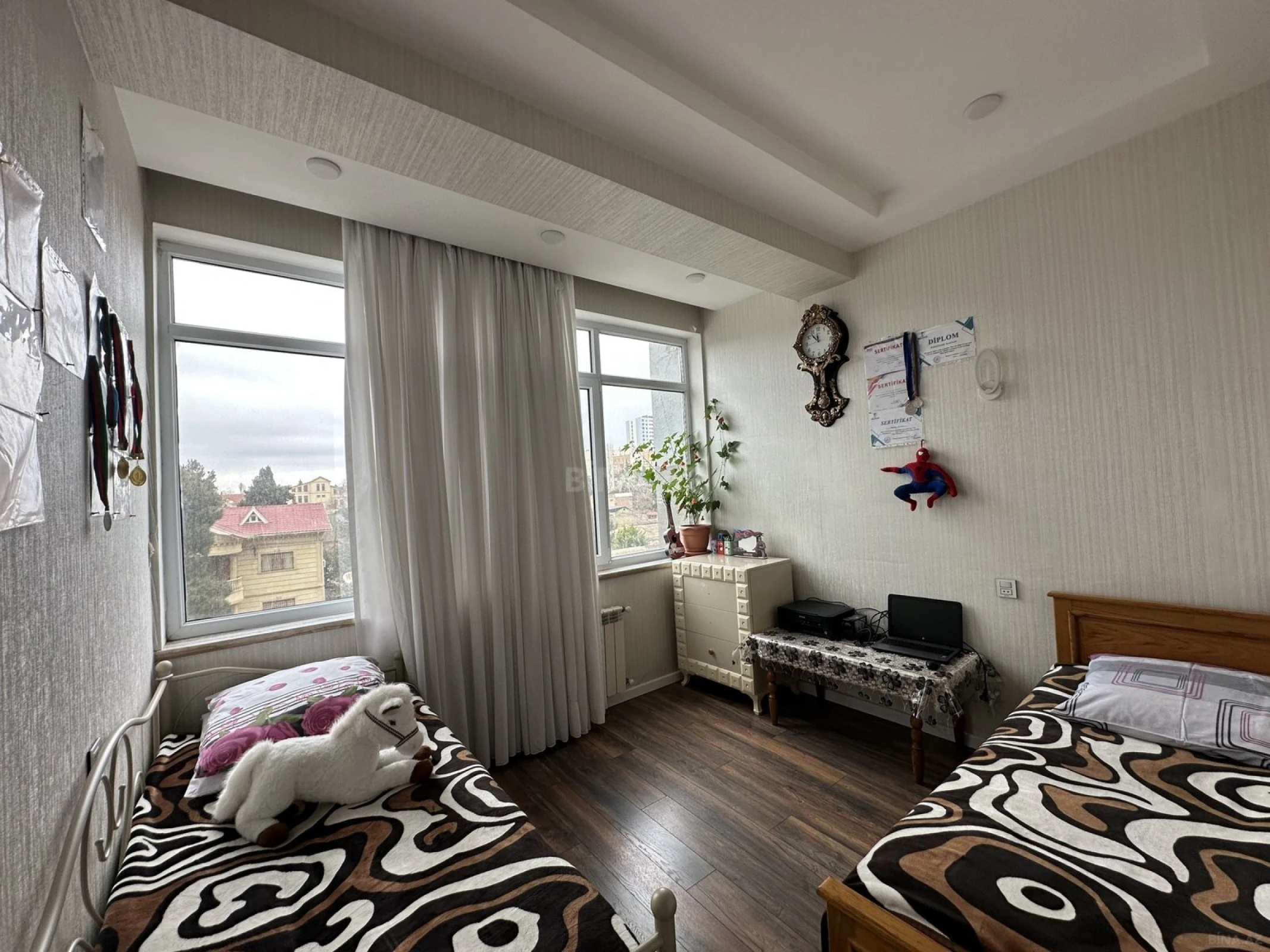 Satılır 2 otaqlı mənzil 89 m²