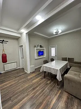 Satılır 2 otaqlı mənzil 89 m²