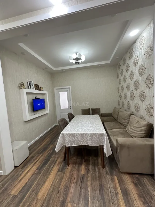Satılır 2 otaqlı mənzil 89 m²