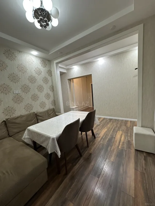 Satılır 2 otaqlı mənzil 89 m²