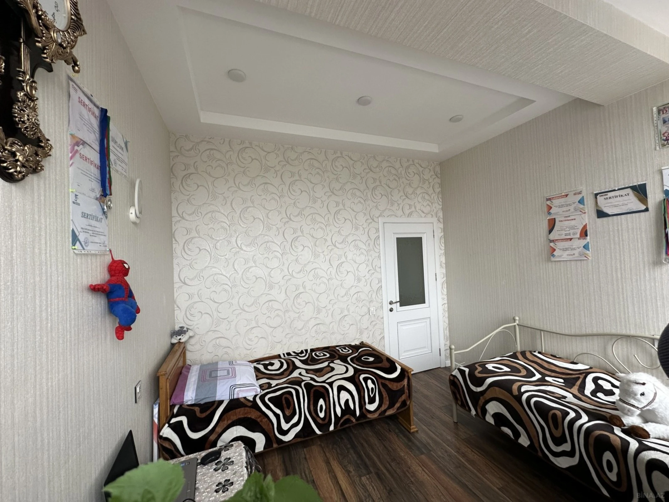 Satılır 2 otaqlı mənzil 89 m²