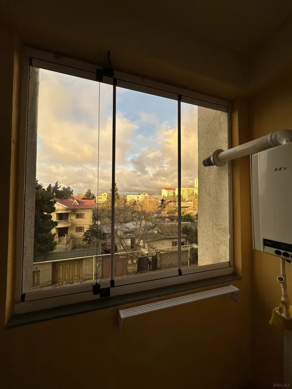 Satılır 2 otaqlı mənzil 89 m²