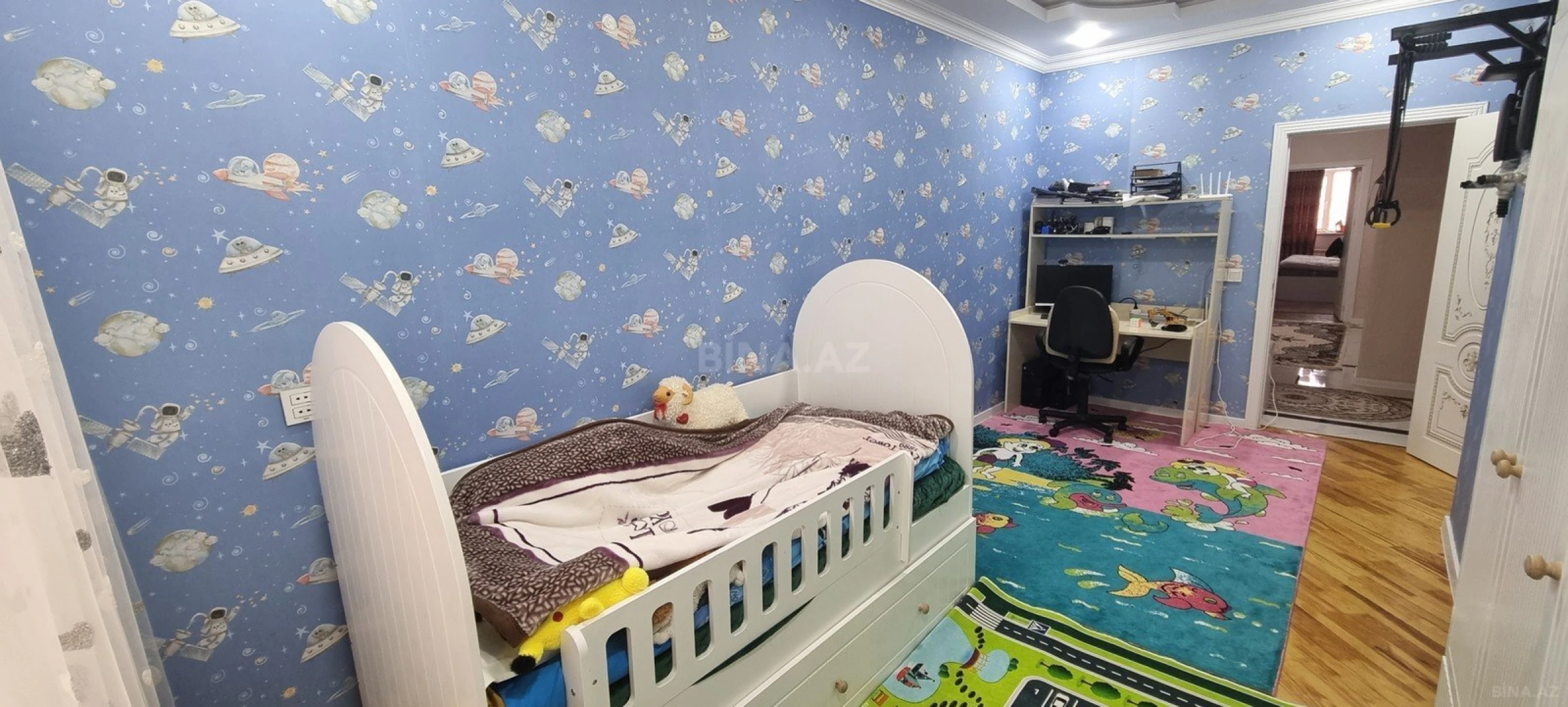 Satılır 3 otaqlı mənzil 110 m²