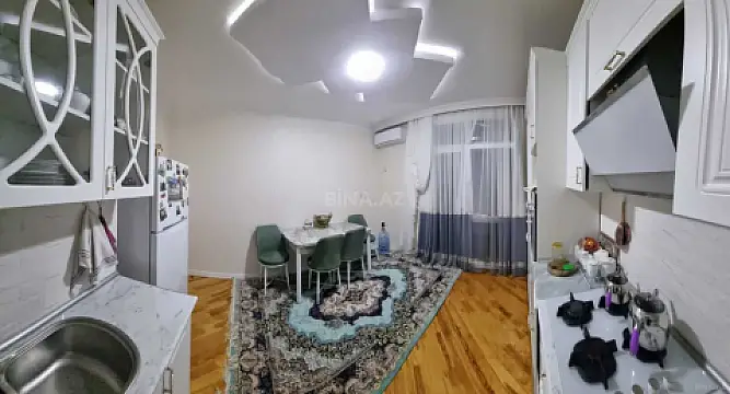 Satılır 3 otaqlı mənzil 110 m²