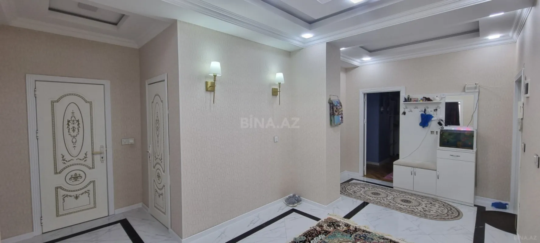 Satılır 3 otaqlı mənzil 110 m²