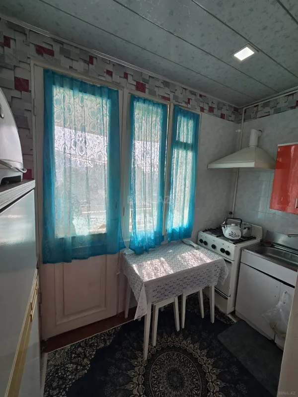 Satılır 2 otaqlı mənzil 60 m²