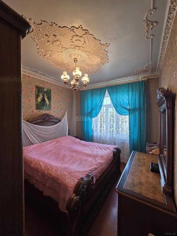 Satılır 2 otaqlı mənzil 60 m²