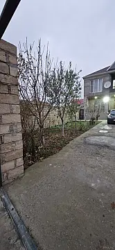 Satılır 7 otaqlı həyət evi 300 m²