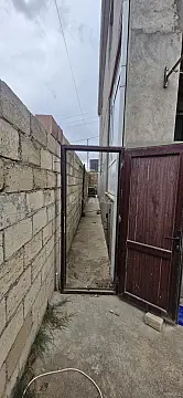 Satılır 7 otaqlı həyət evi 300 m²
