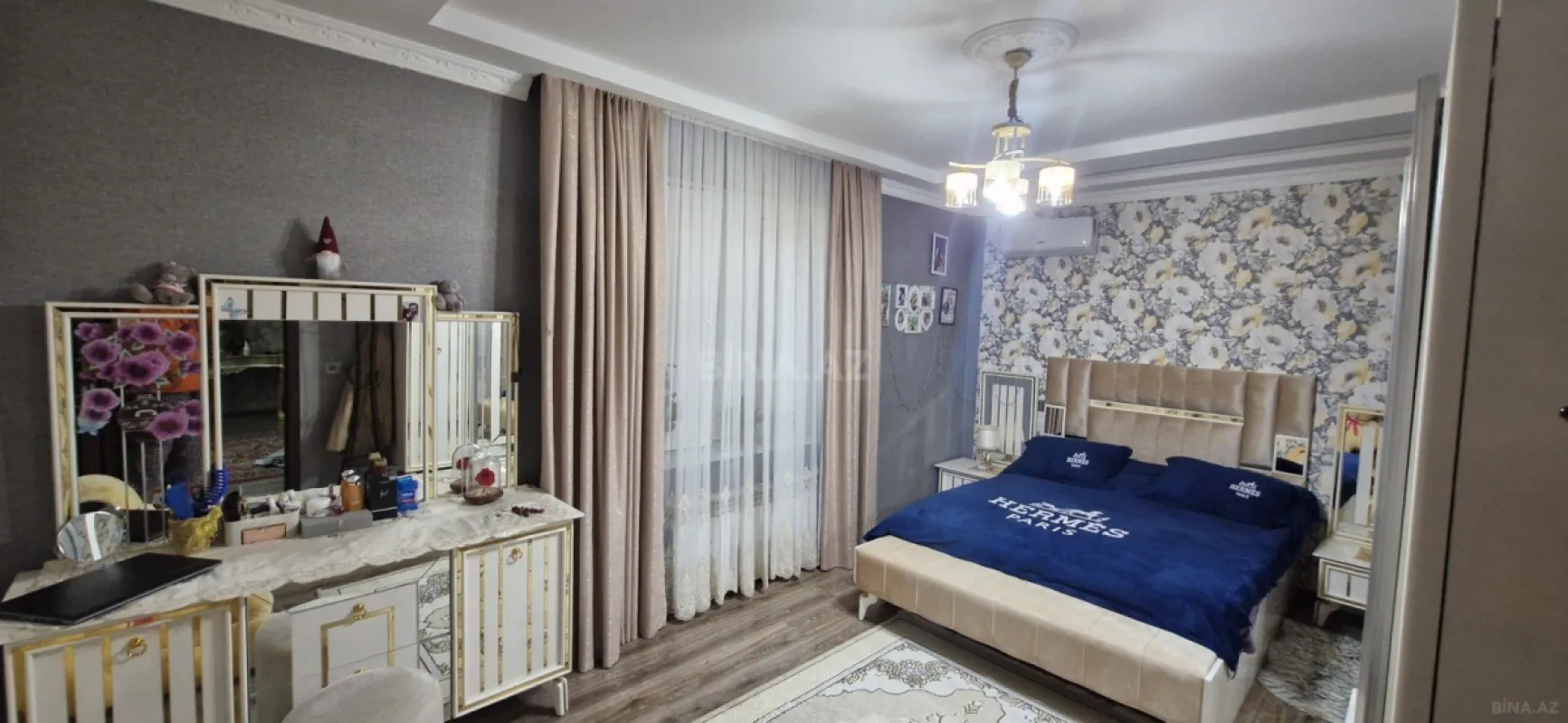 Satılır 7 otaqlı həyət evi 300 m²