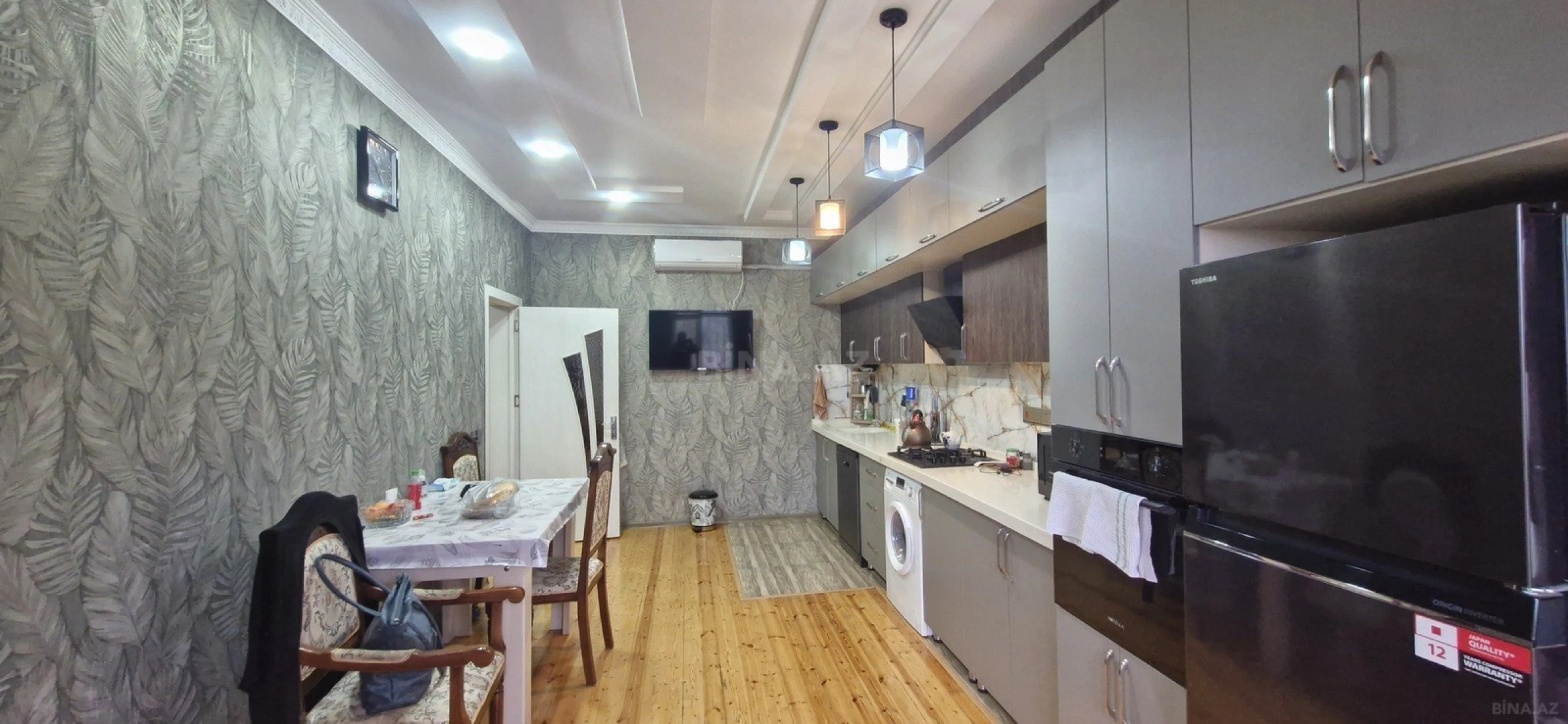 Satılır 7 otaqlı həyət evi 300 m²