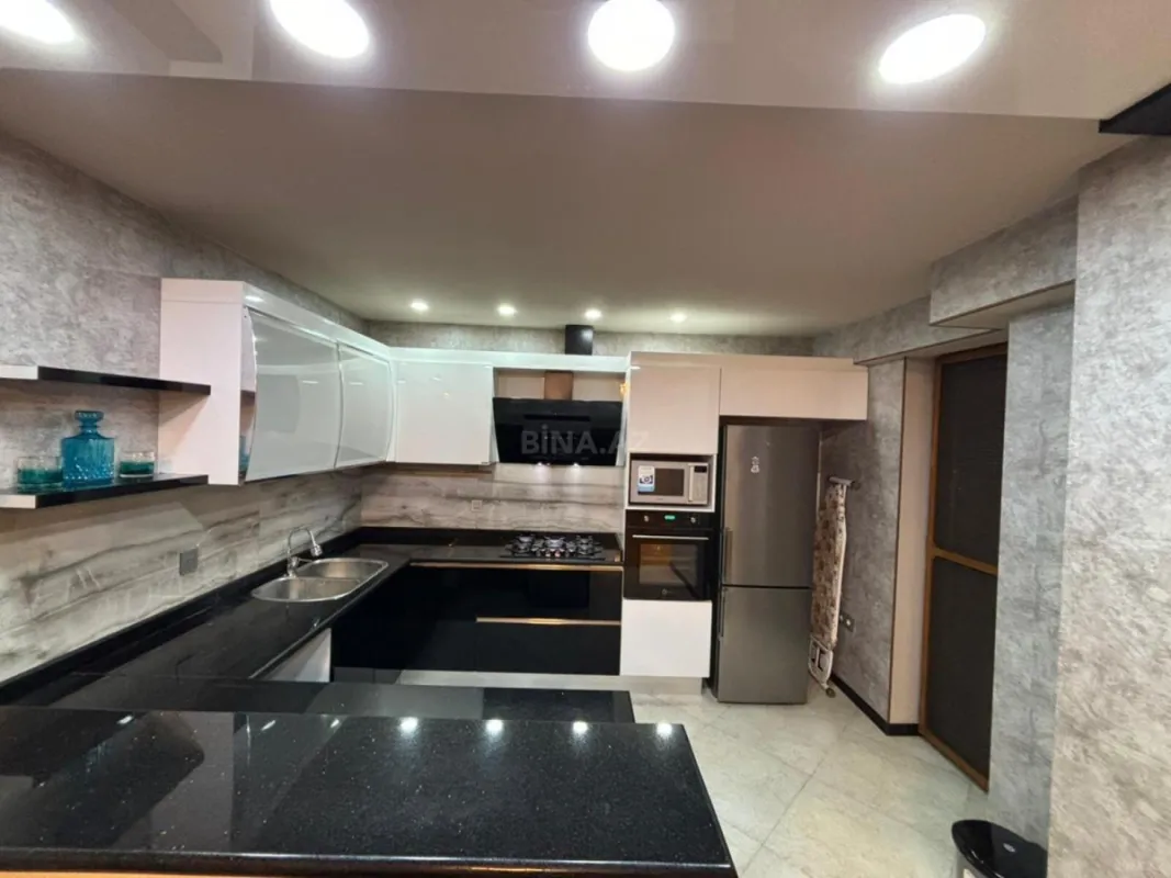 Kirayə verilir 3 otaqlı mənzil 100 m²