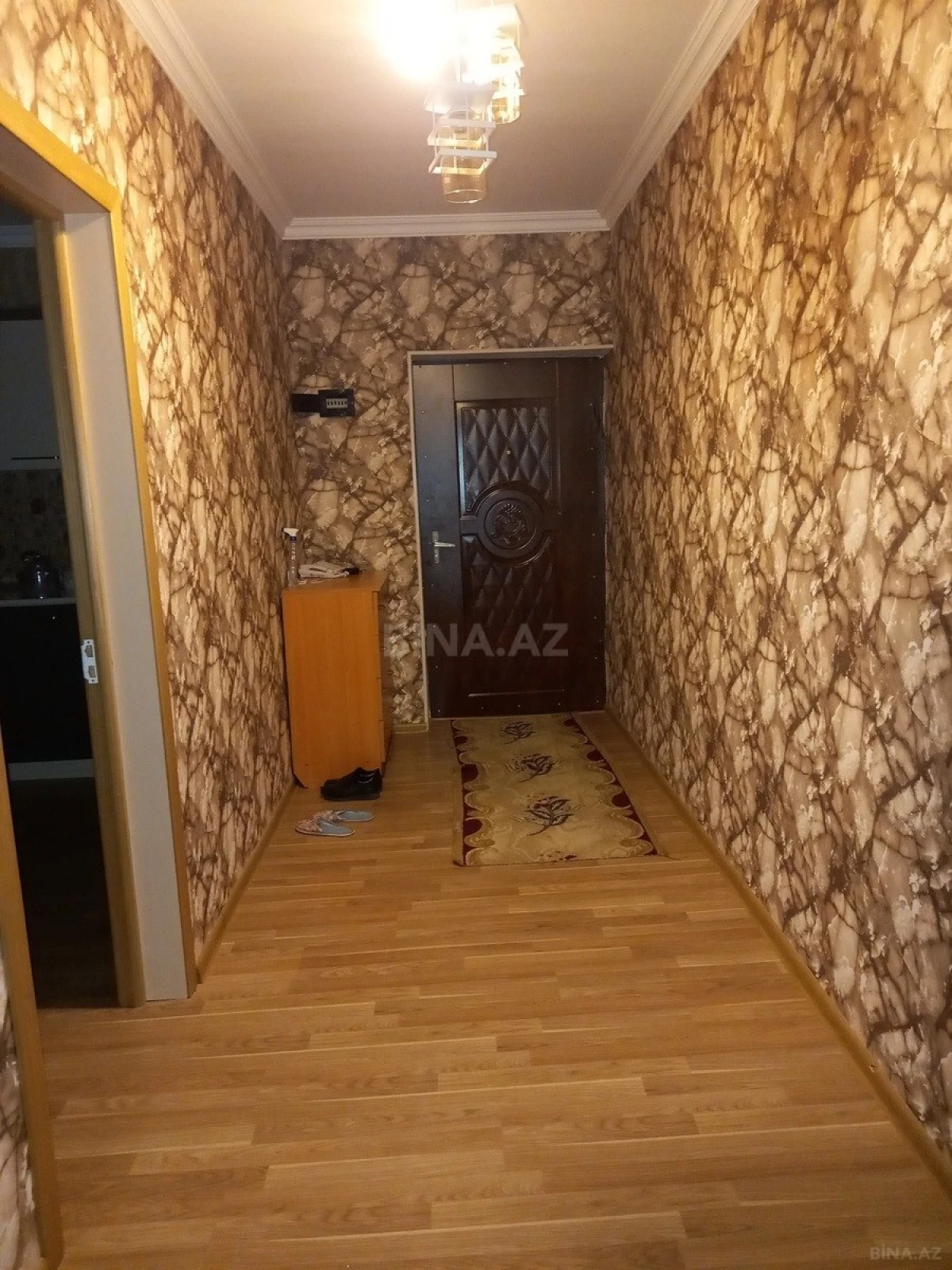 Kirayə verilir 2 otaqlı mənzil 65 m²
