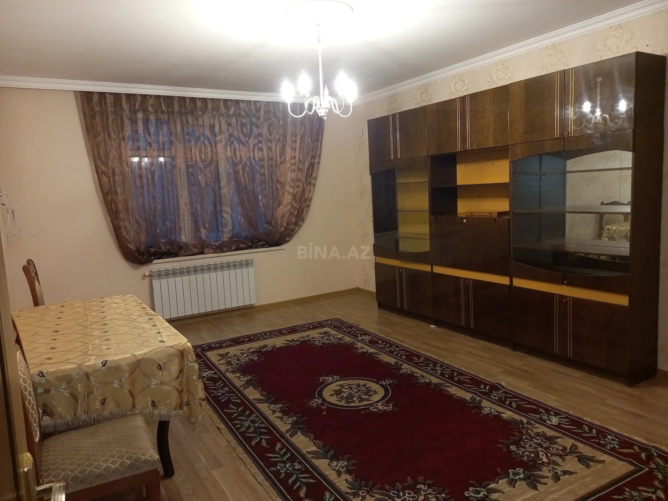Kirayə verilir 2 otaqlı mənzil 65 m²