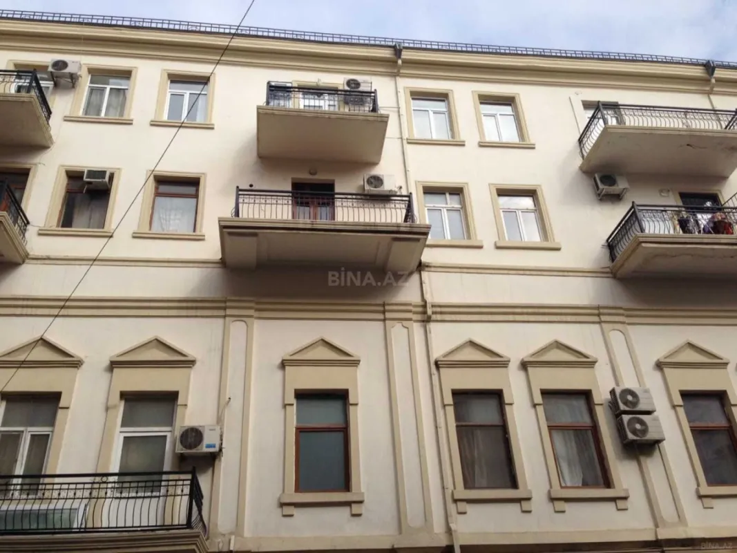 Kirayə verilir 1 otaqlı mənzil 65 m²